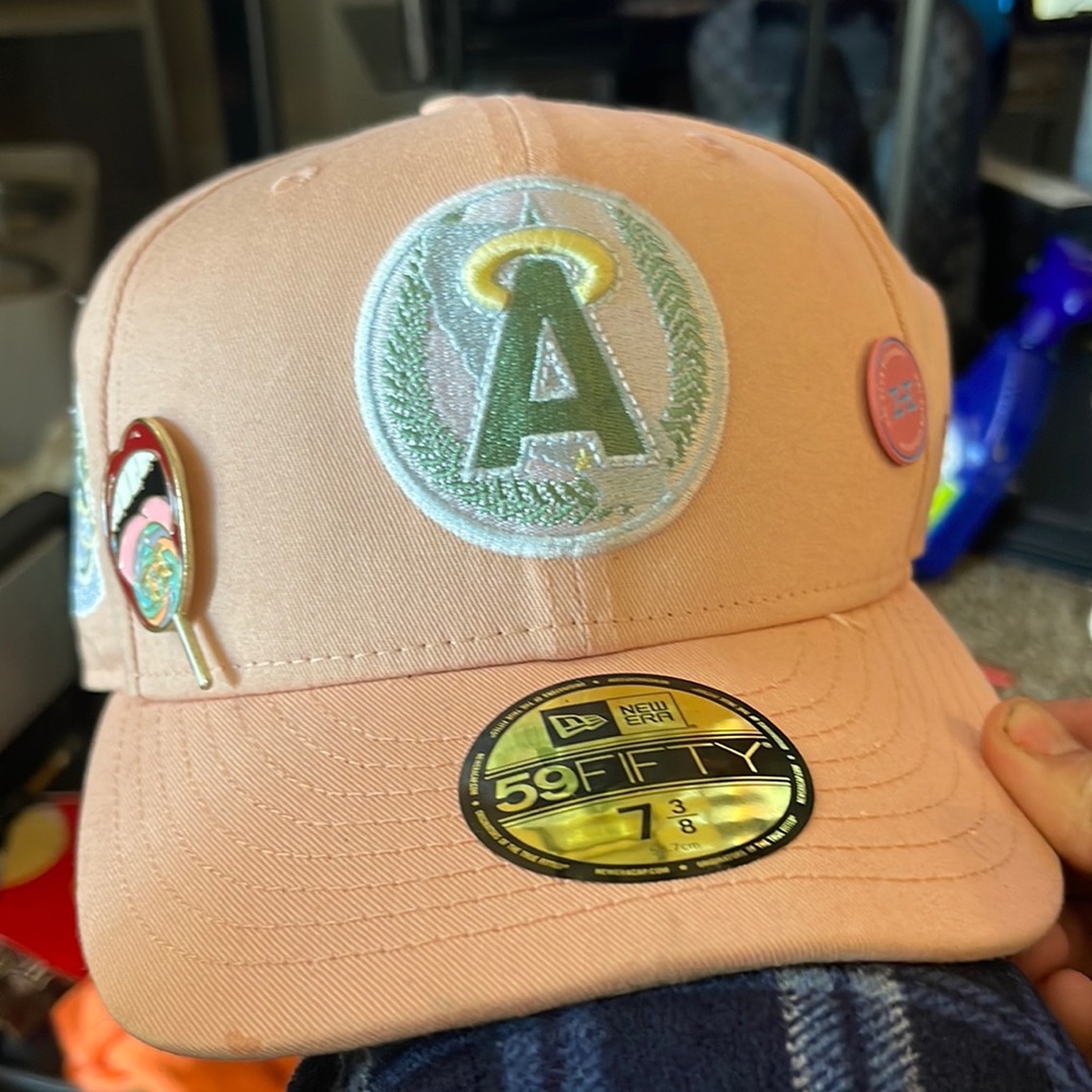 Hat Club Exclusive New Era Sugar Shack 59/50 LA Angels 35th An. 86 Logo sz 7 3/8
